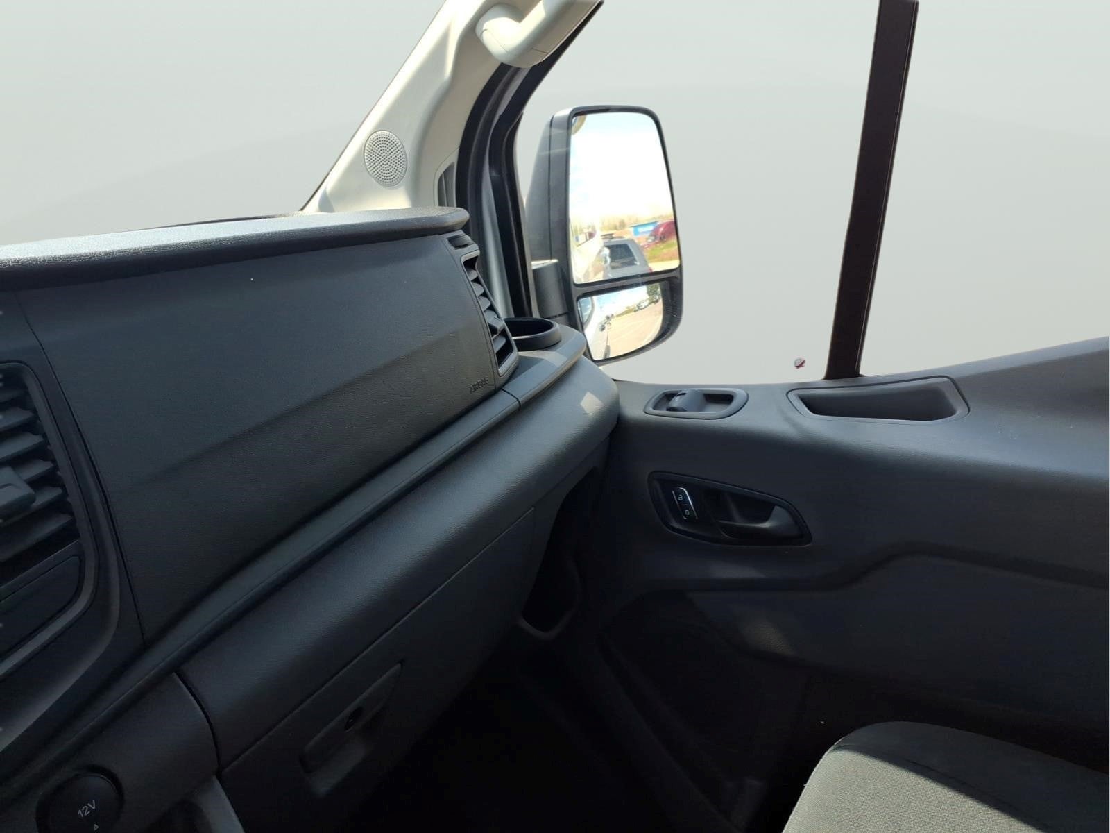 2024 Ford Transit Base