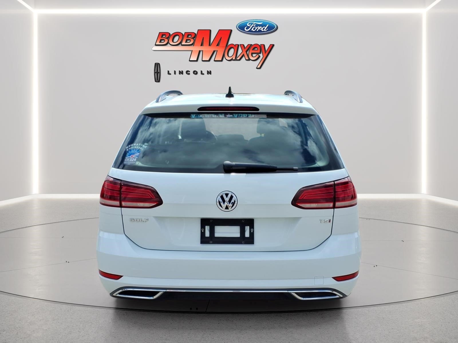 2018 Volkswagen Golf SportWagen SE
