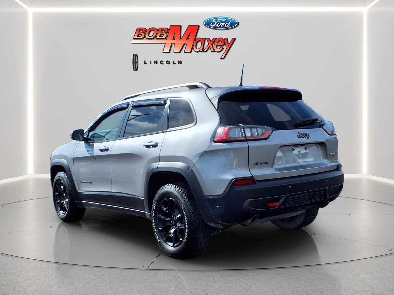 2021 Jeep Cherokee Trailhawk