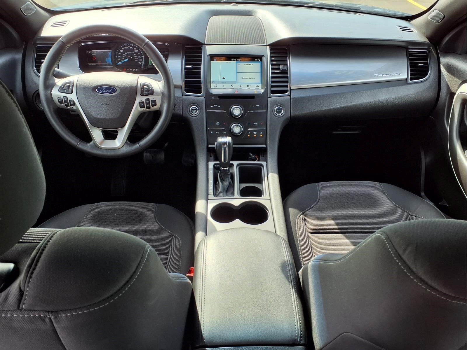 2018 Ford Taurus SEL