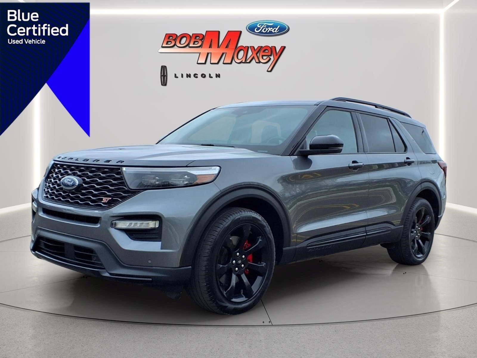 2024 Ford Explorer ST 4WD's photo