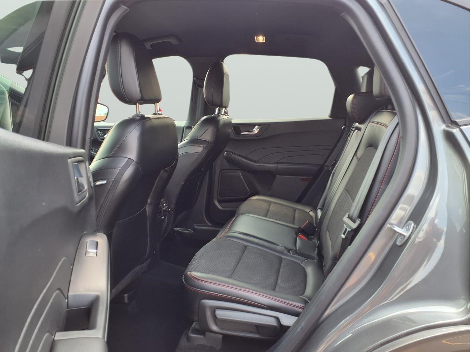 2023 Ford Escape ST-Line Select