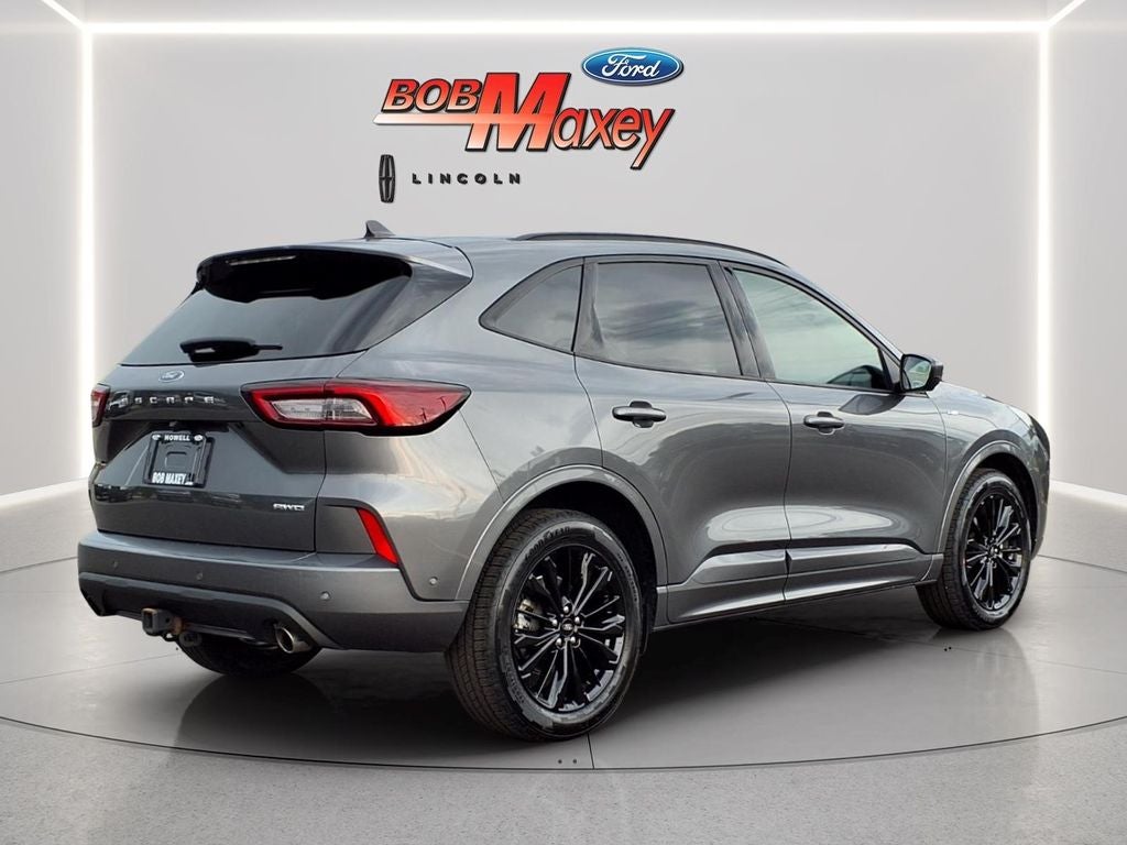 2023 Ford Escape ST-Line Elite