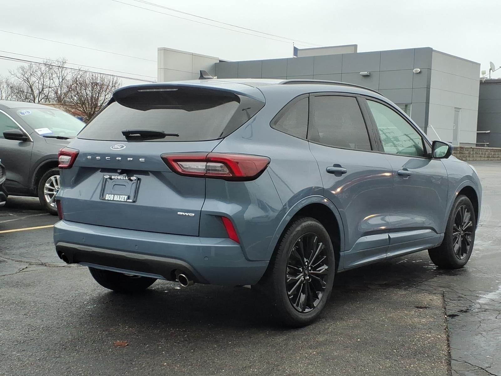 2023 Ford Escape ST-Line Elite