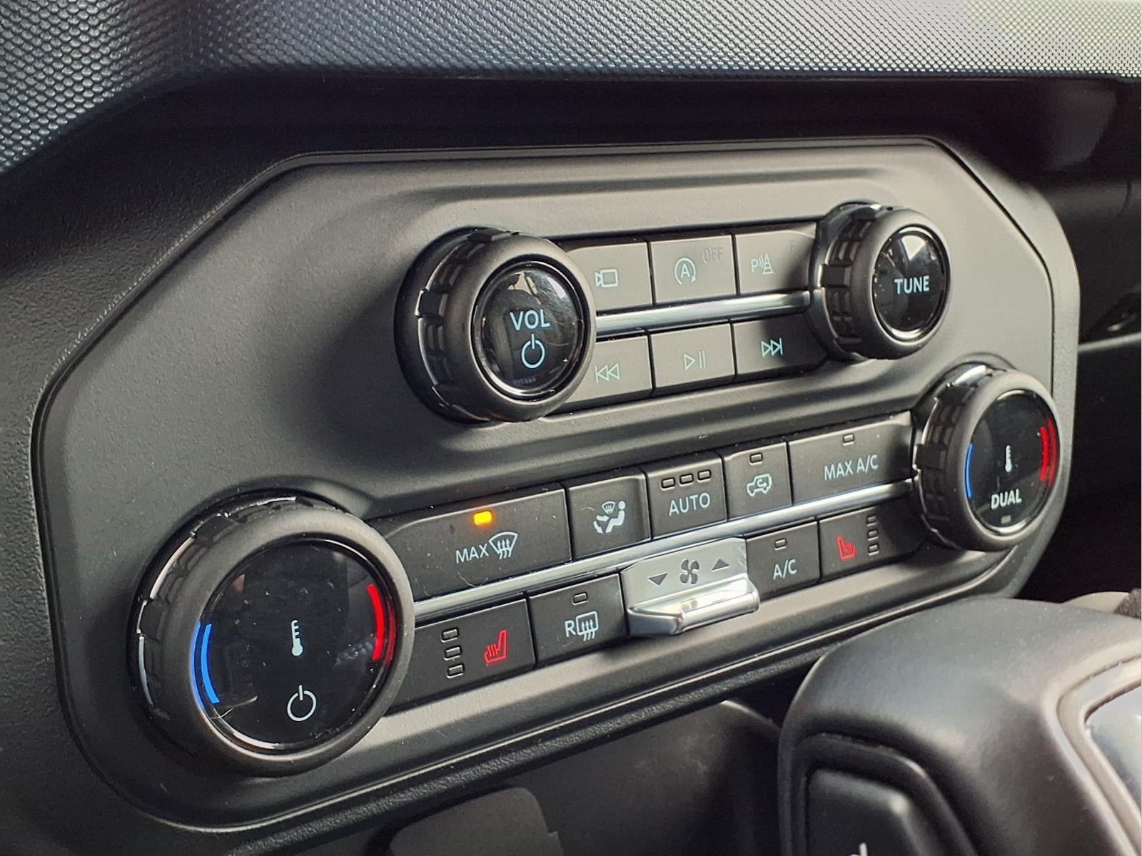 2022 Ford Bronco Base Advanced