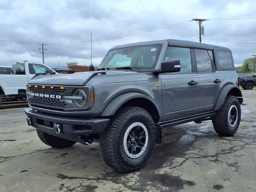 2022 Ford Bronco Badlands Advanced
