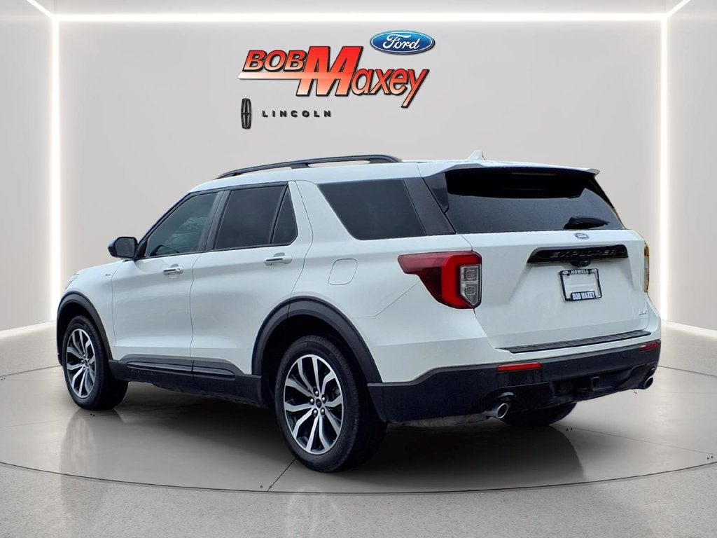 2023 Ford Explorer ST-Line