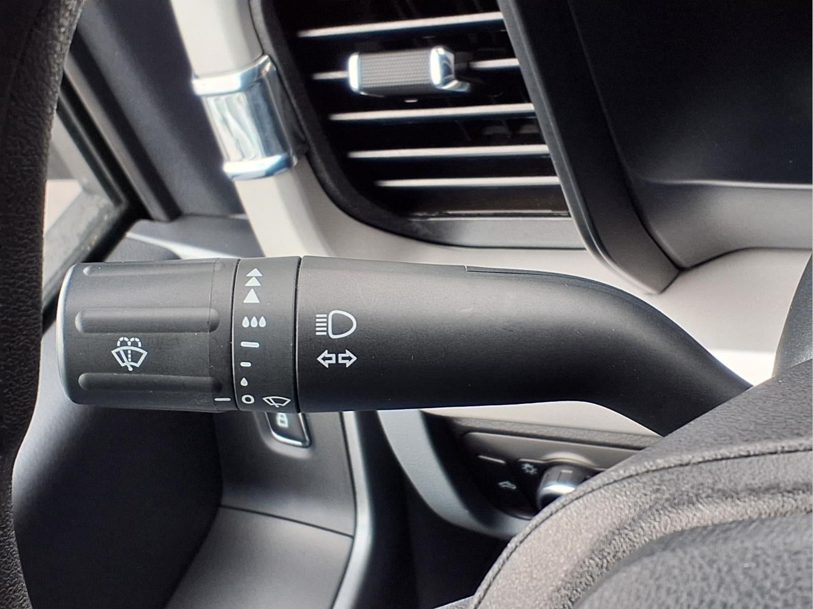 2025 Ford F-250 Super Duty XLT