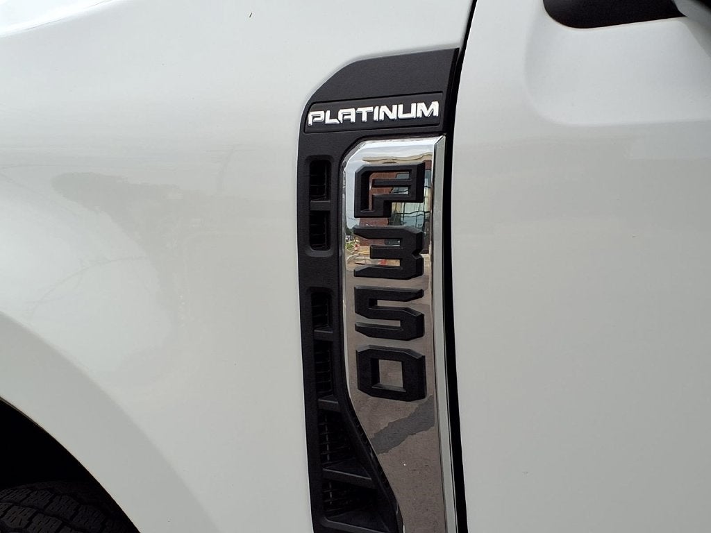 2024 Ford F-350SD Platinum