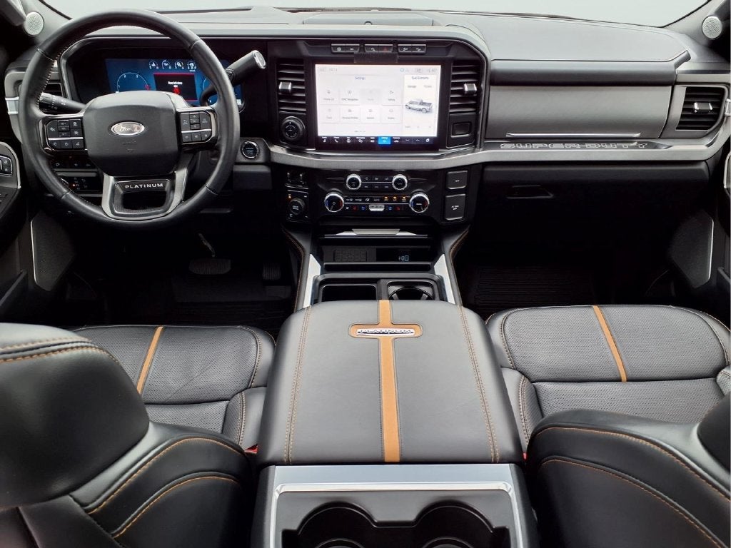 2024 Ford F-350SD Platinum
