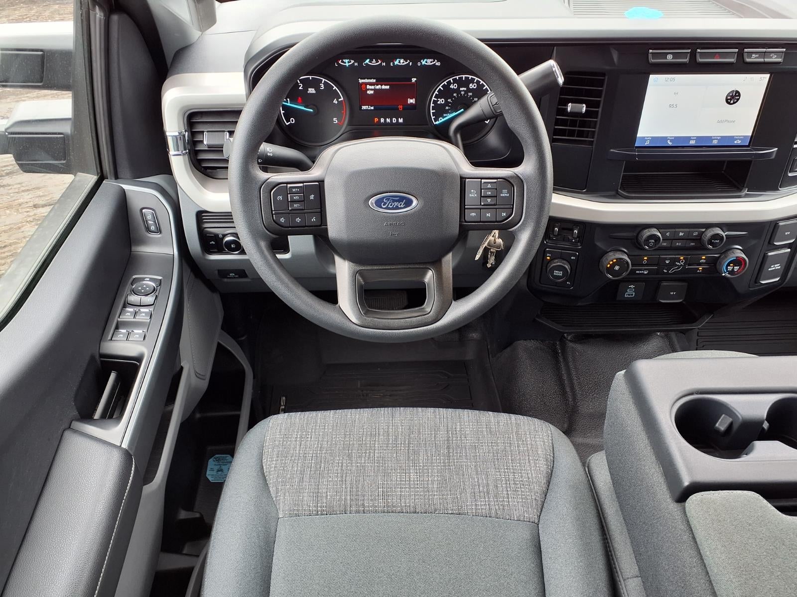 2023 Ford F-350 Super Duty XLT