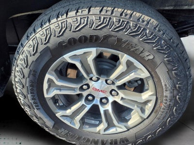 2025 GMC Sierra 1500 SLE
