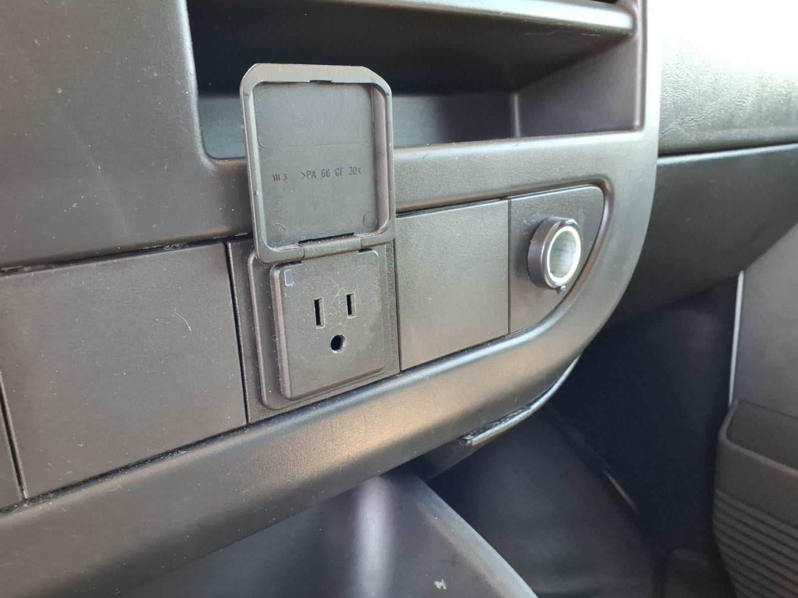 2024 GMC Savana 2500