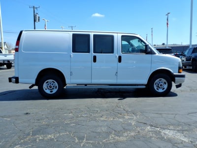 2024 GMC Savana 2500