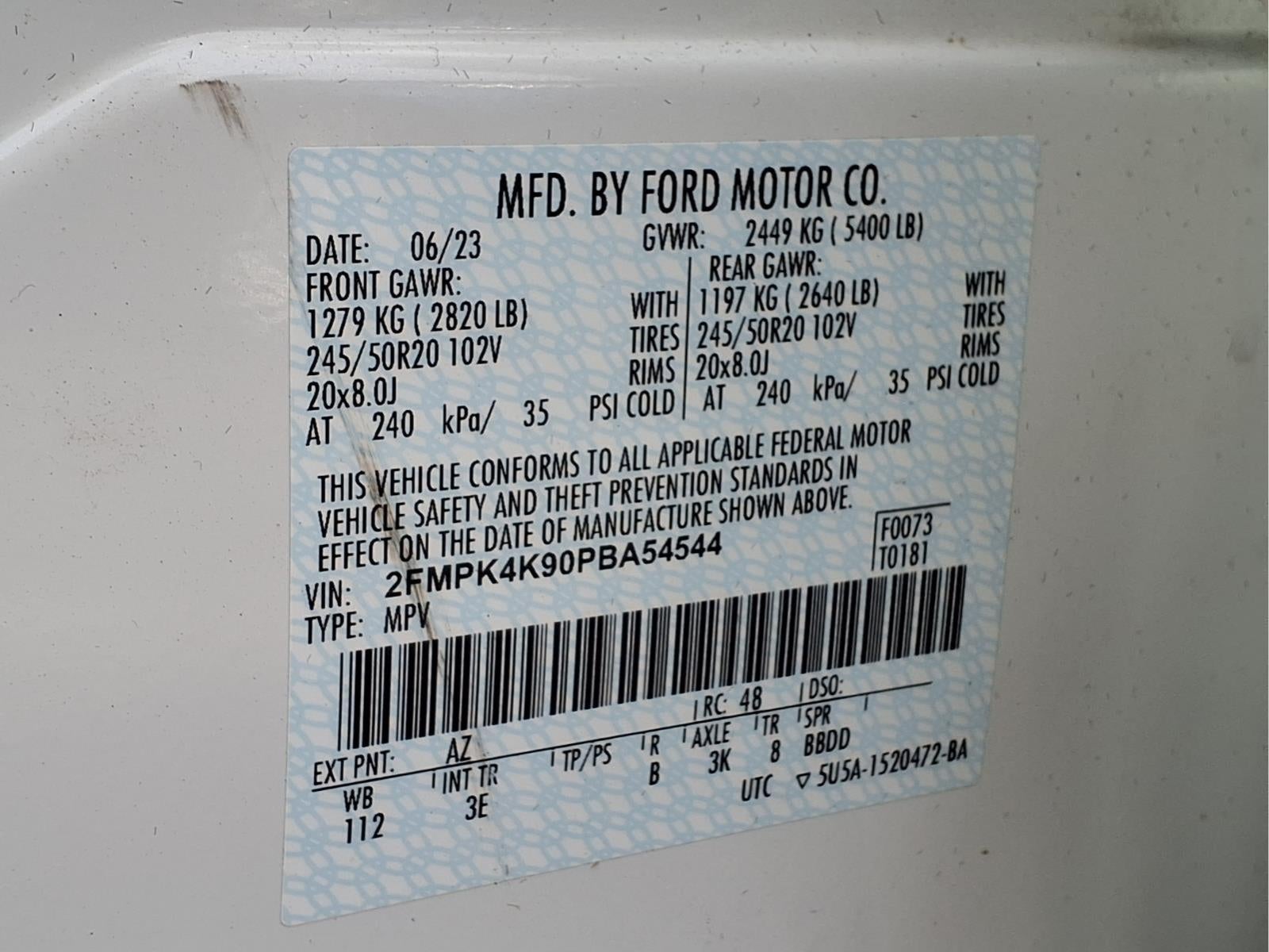 2023 Ford Edge Titanium