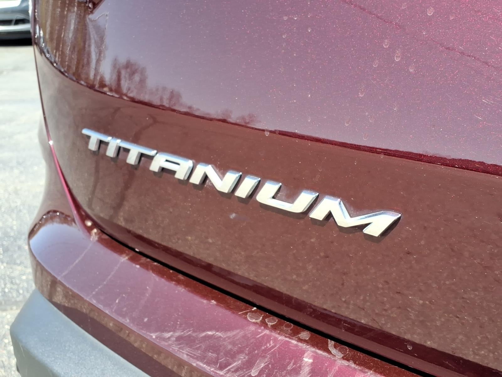 2023 Ford Edge Titanium