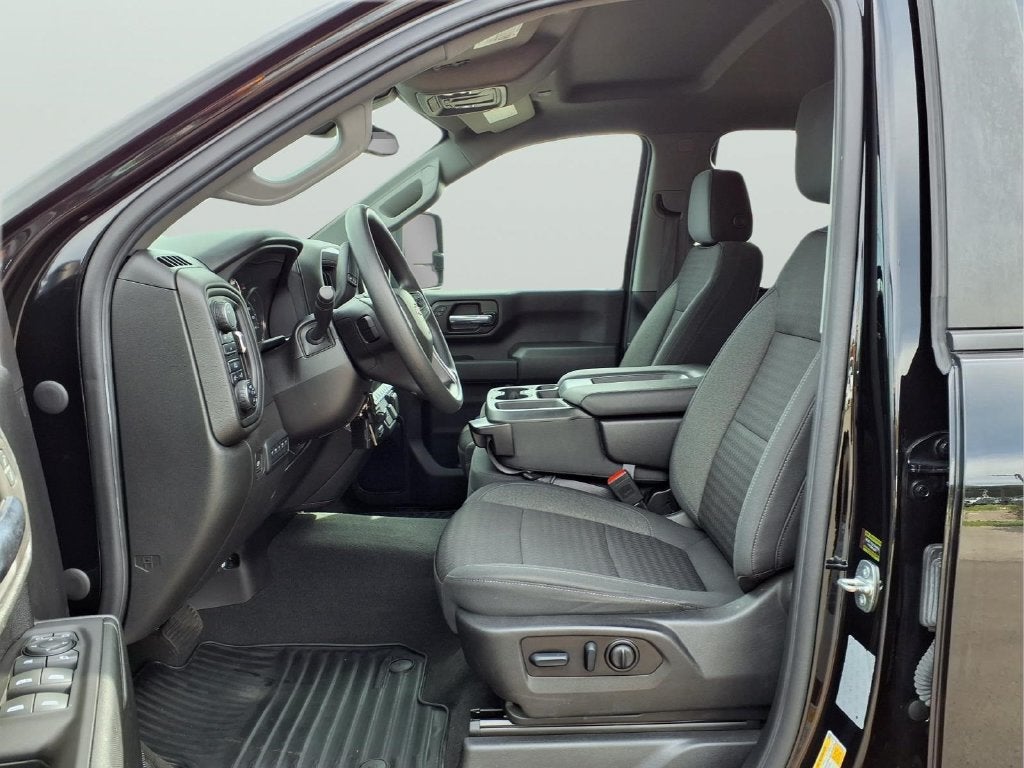 2022 Chevrolet Silverado 2500HD Custom