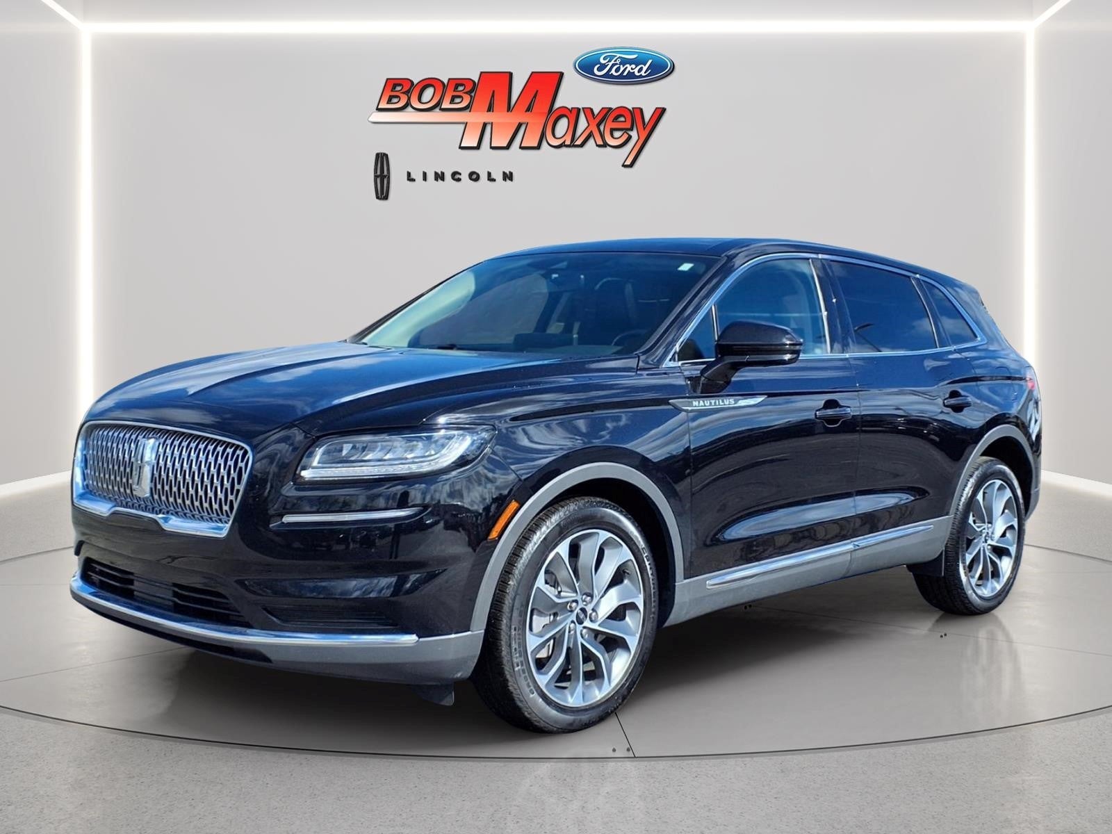 2023 Lincoln Nautilus Reserve AWD's photo