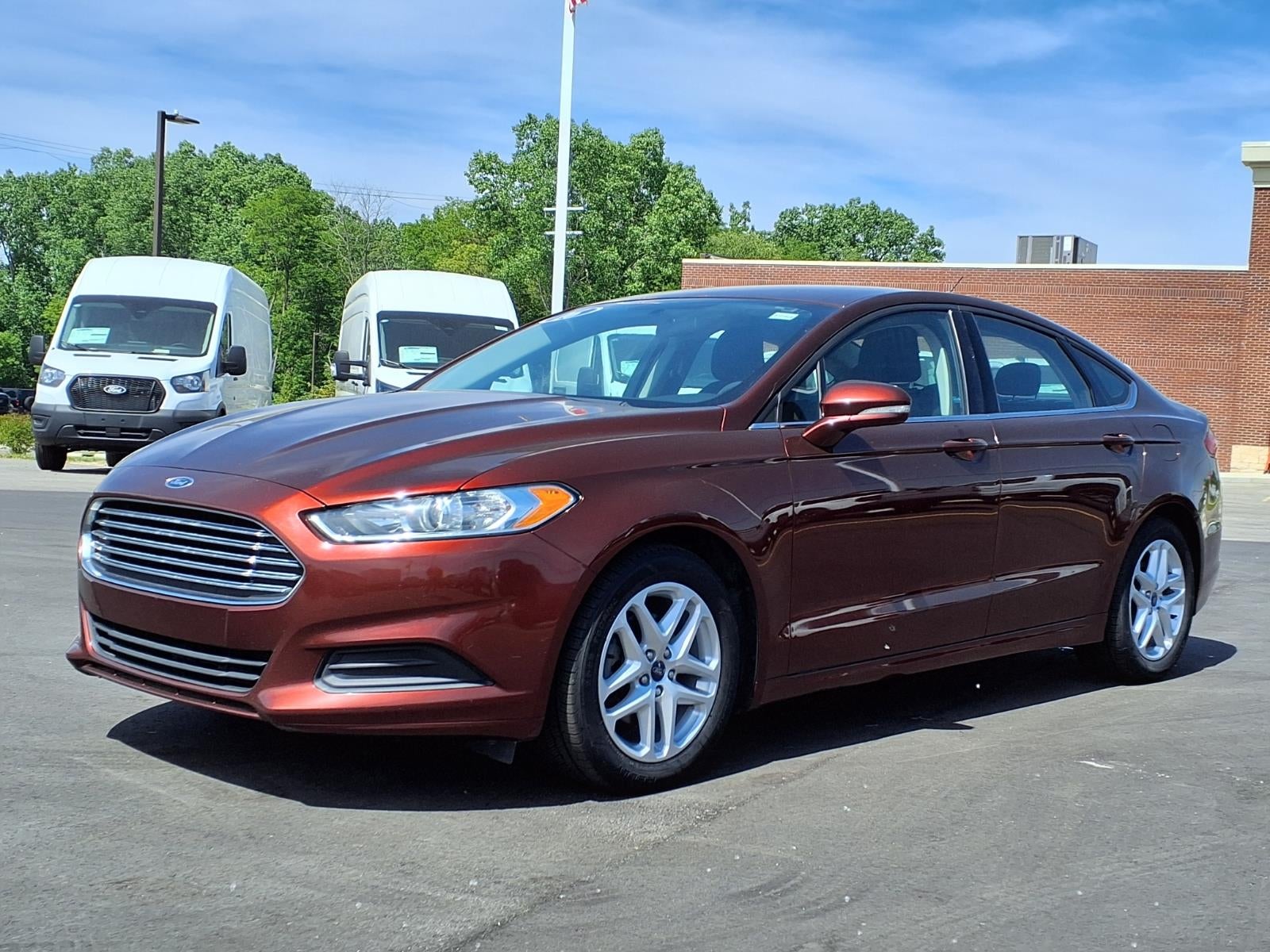 2016 Ford Fusion SE