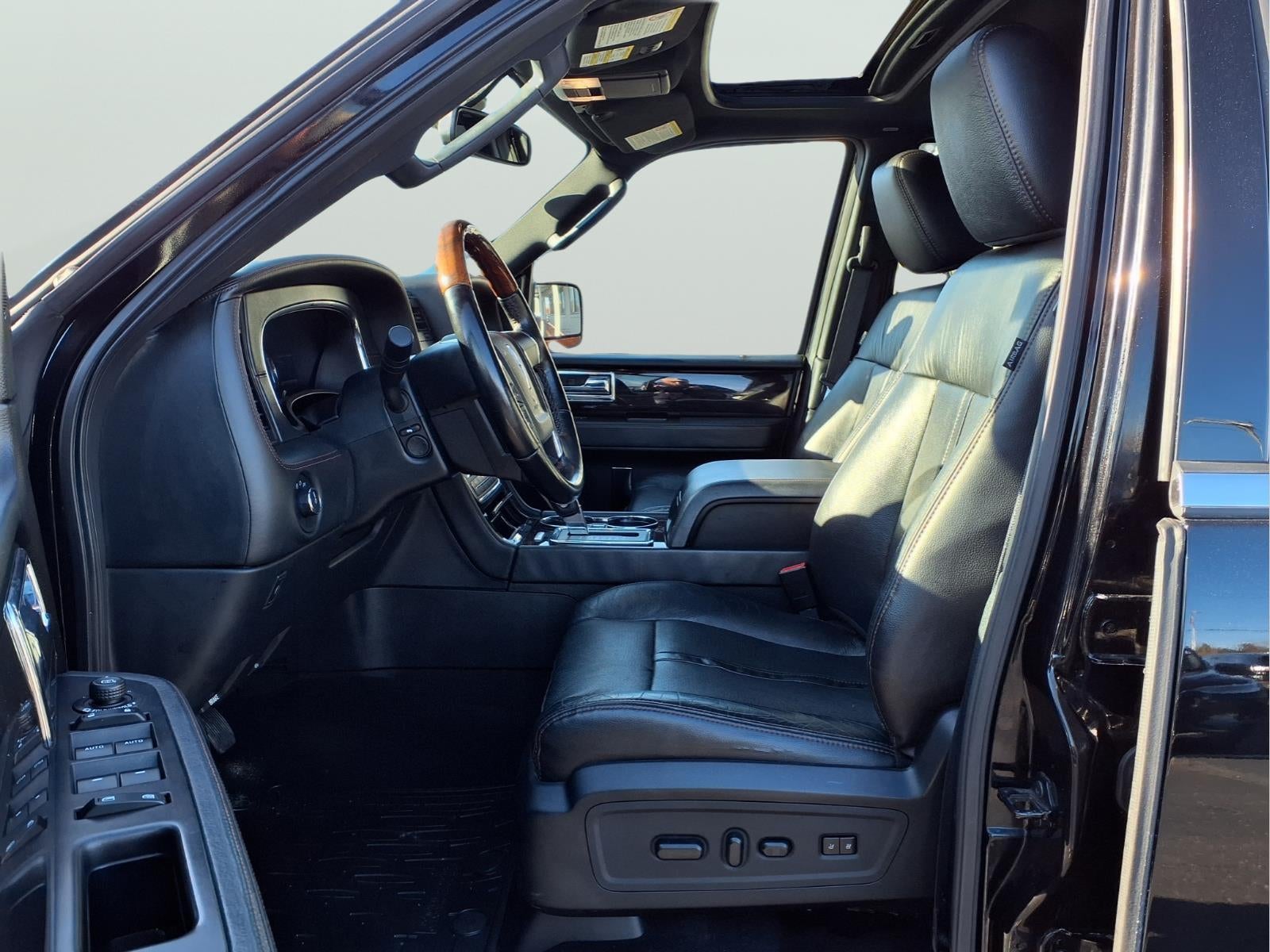 2017 Lincoln Navigator L Reserve