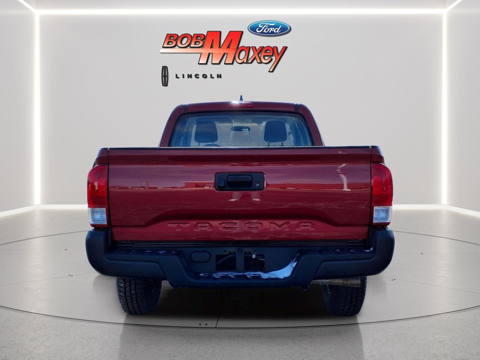 2017 Toyota Tacoma SR
