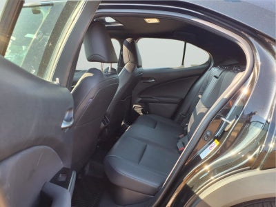2019 Lexus UX 250h Base